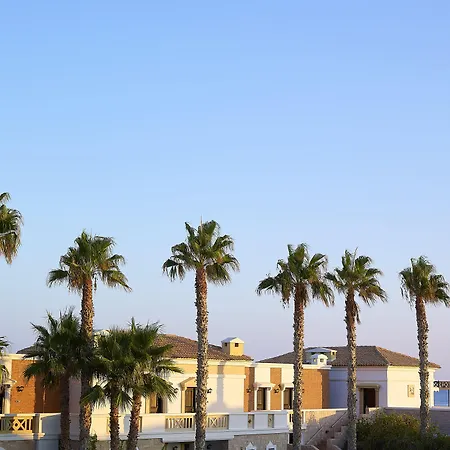 אתר נופש Mitsis Royal Mare