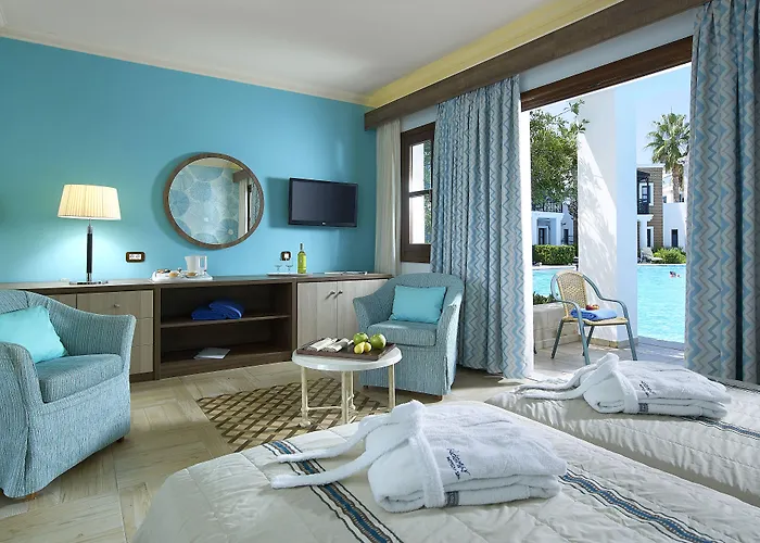 منتجع Mitsis Royal Mare 5*