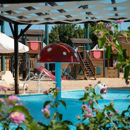 Курортный комплекс Mitsis Royal Mare Херсониссос
