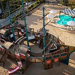 Resort Mitsis Royal Mare