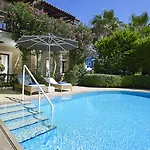 Resort Mitsis Royal Mare Hersonissos (Crete)
