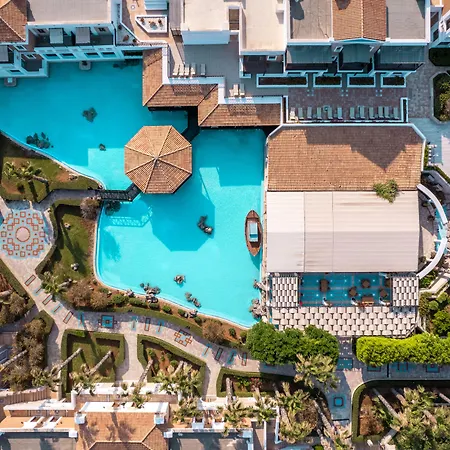 Mitsis Royal Mare Resort 5*