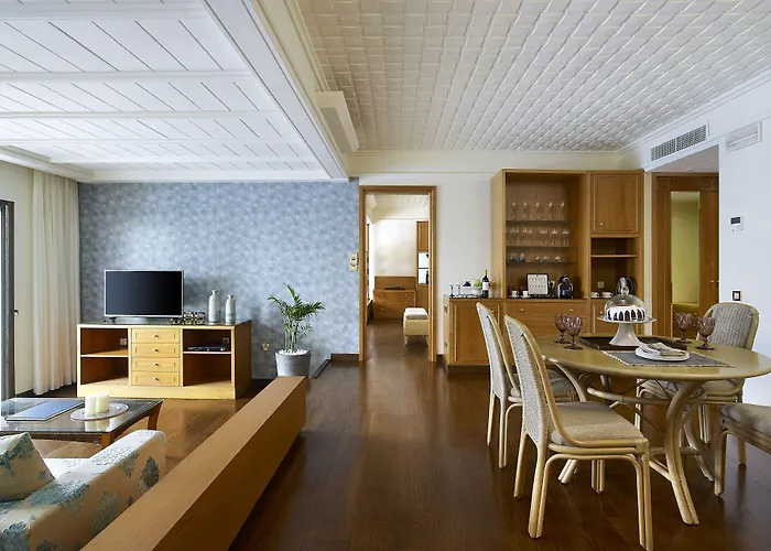 Resort Mitsis Royal Mare Hersonissos (Crete)