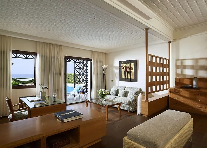 Resort Mitsis Royal Mare Hersonissos (Crete)