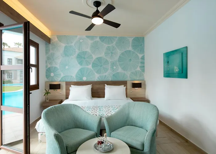 Mitsis Royal Mare Resort 5*